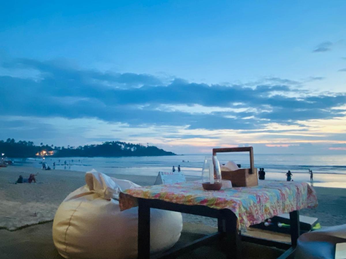 Beachfront Bliss Canacona Exterior photo