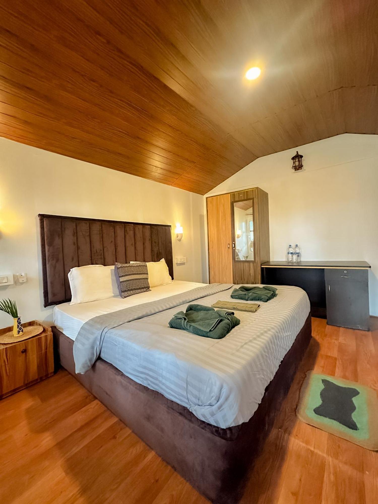 Beachfront Bliss Canacona Exterior photo