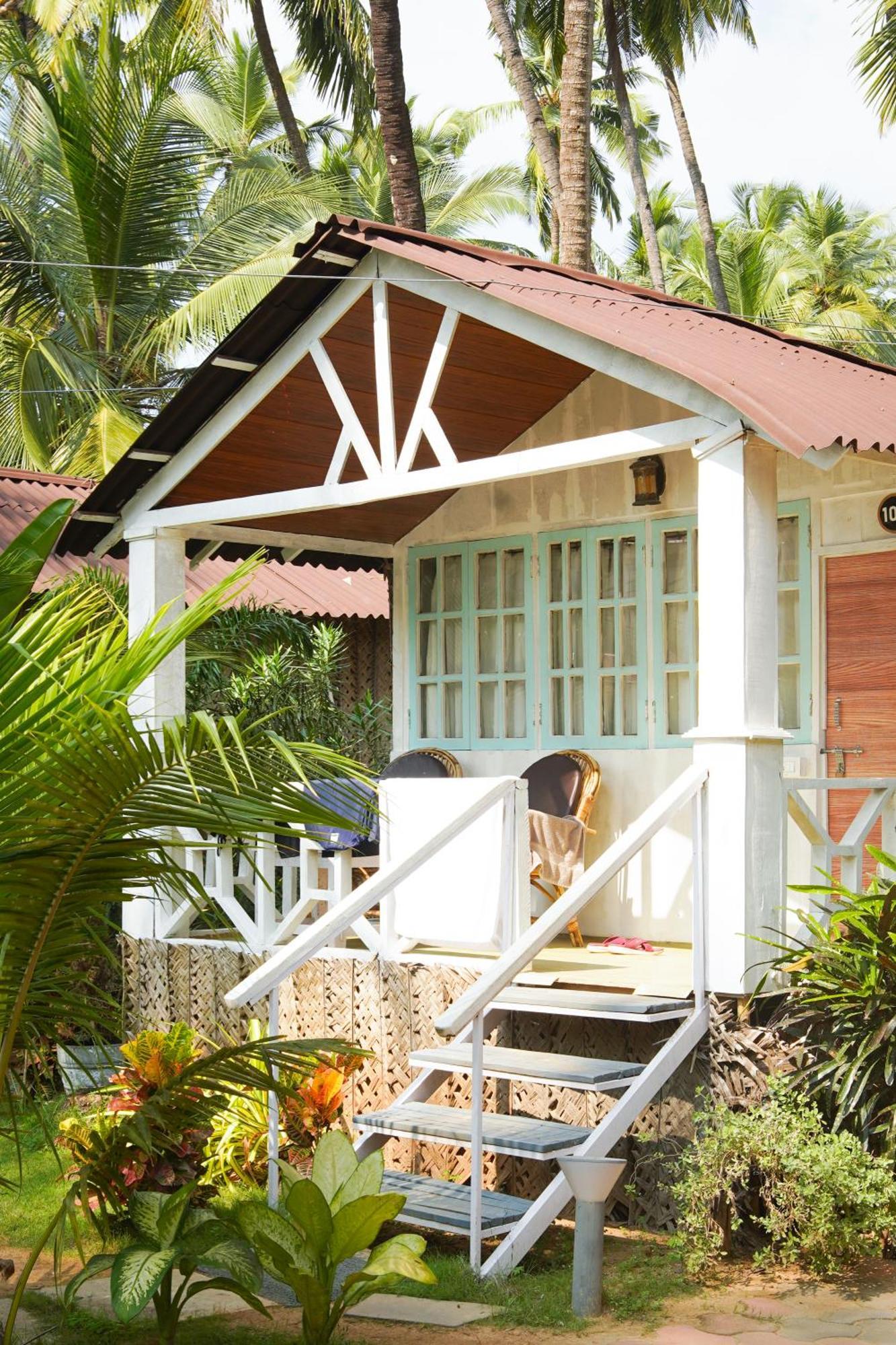 Beachfront Bliss Canacona Exterior photo