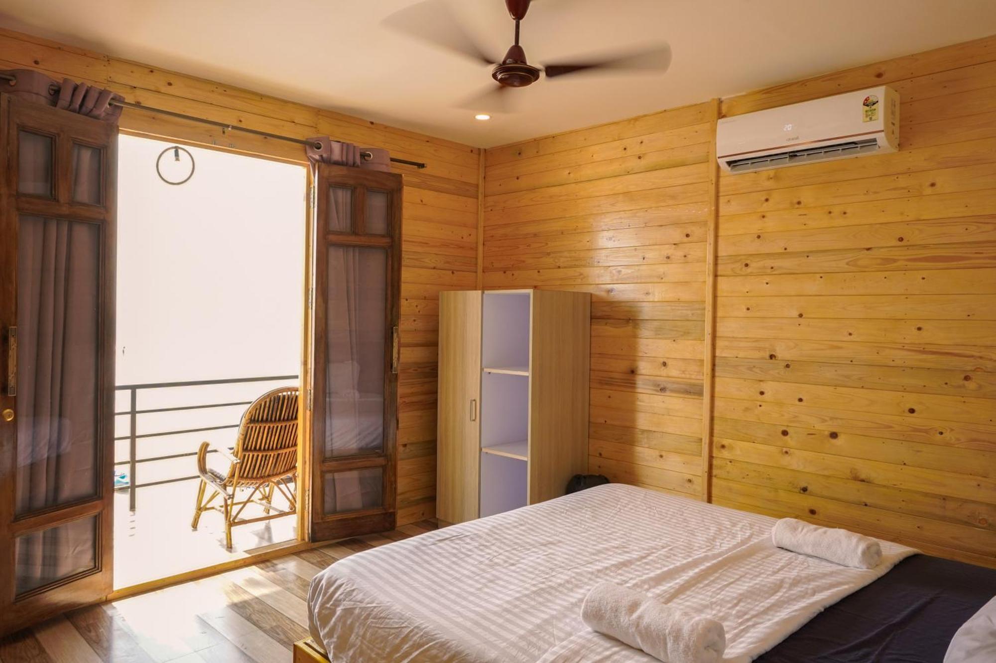 Beachfront Bliss Canacona Exterior photo