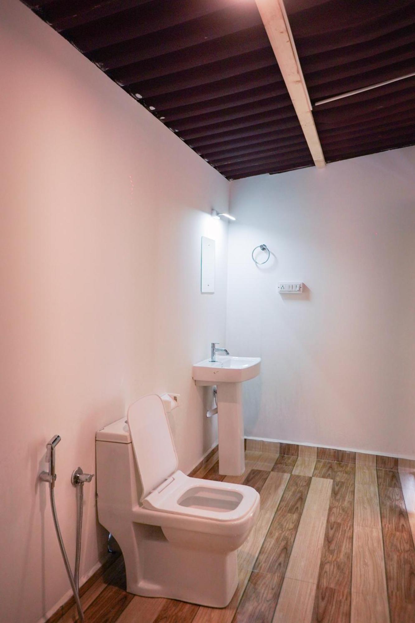 Beachfront Bliss Canacona Room photo