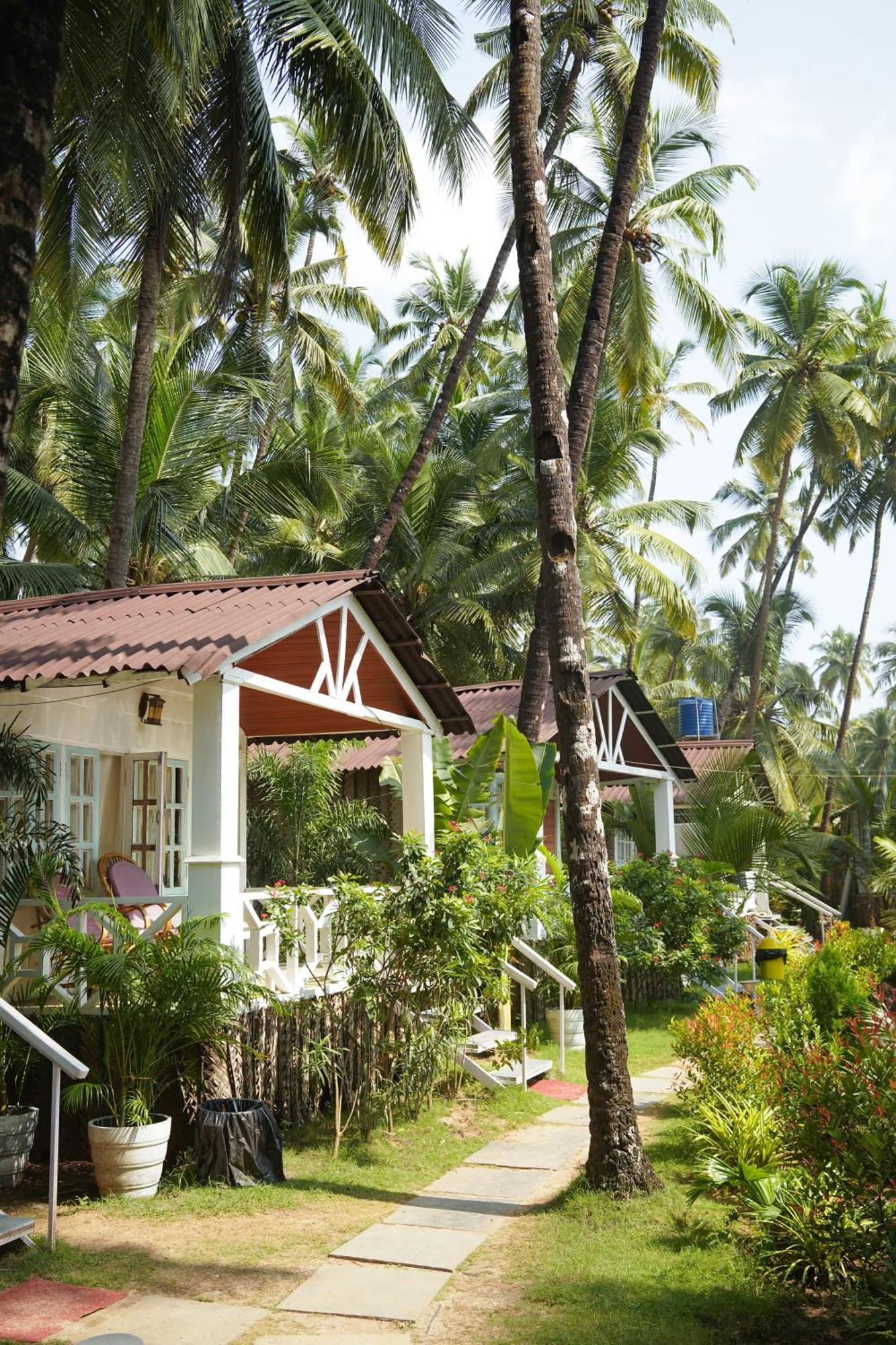 Beachfront Bliss Canacona Exterior photo