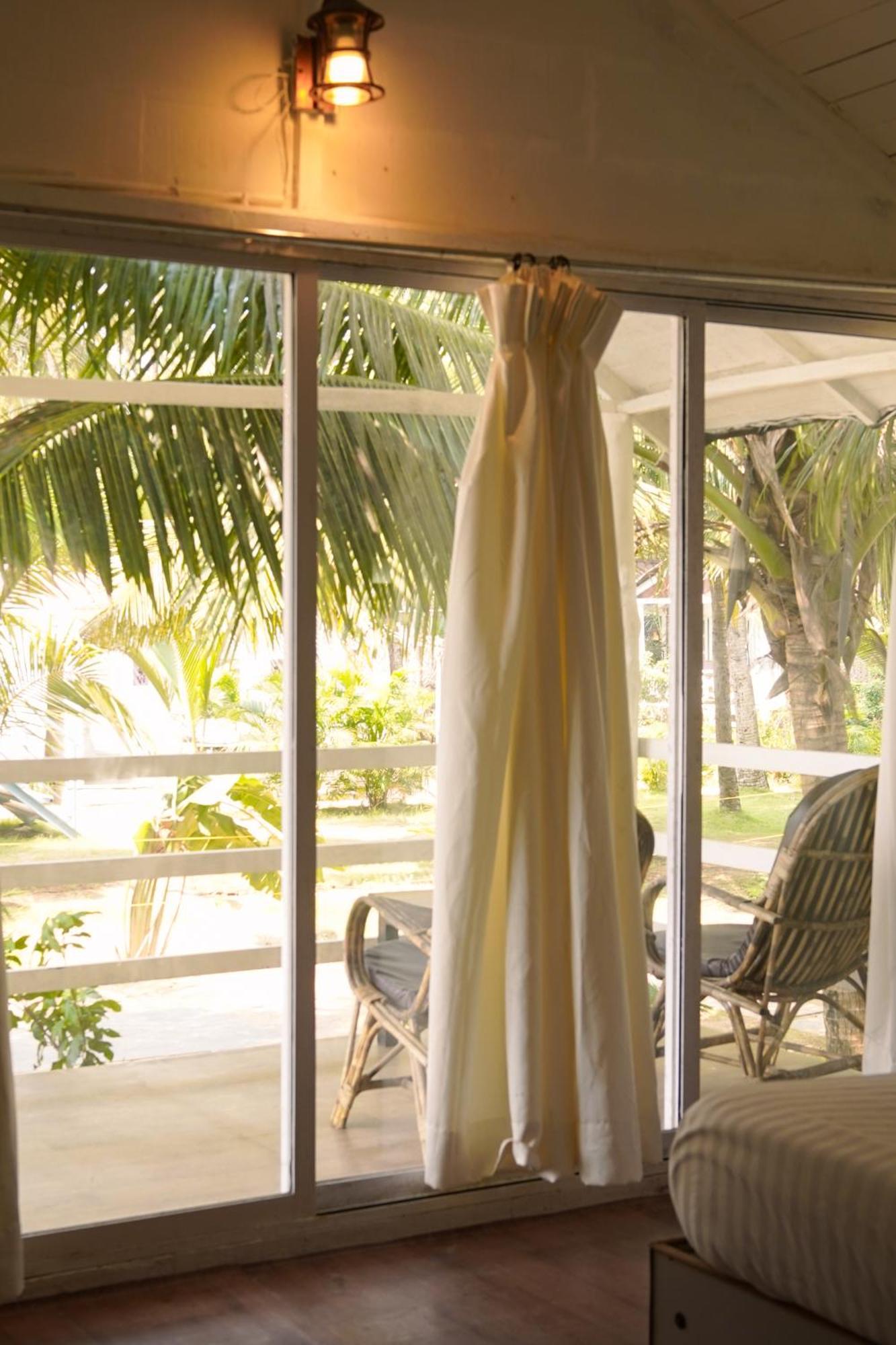 Beachfront Bliss Canacona Exterior photo