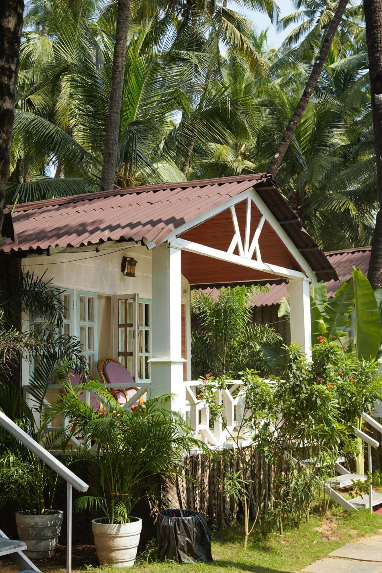 Beachfront Bliss Canacona Exterior photo